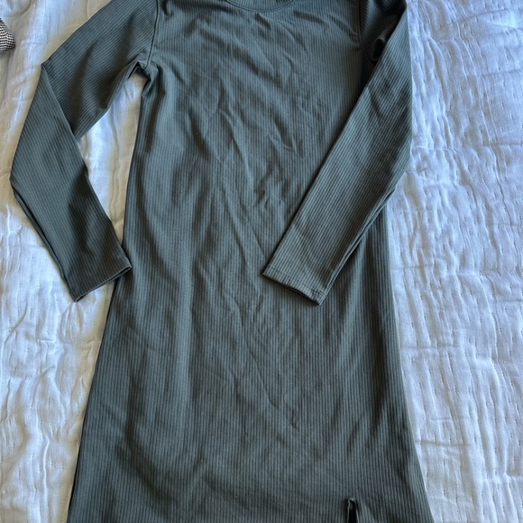 BYLT Basics Gray Ribbed Dress - Picture 2 of 2